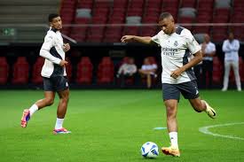 凭借精准的 凭借精准的