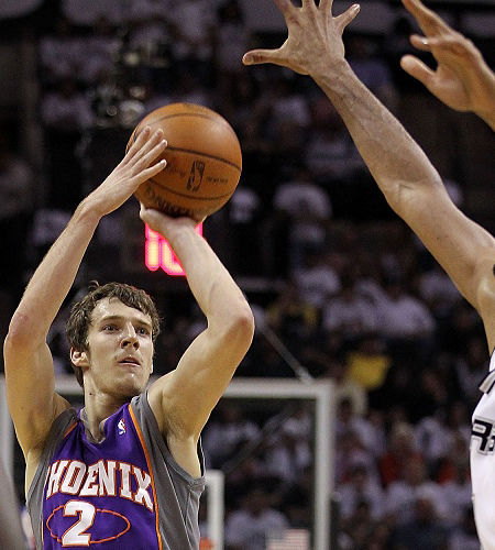 比较两队需 比较两队需